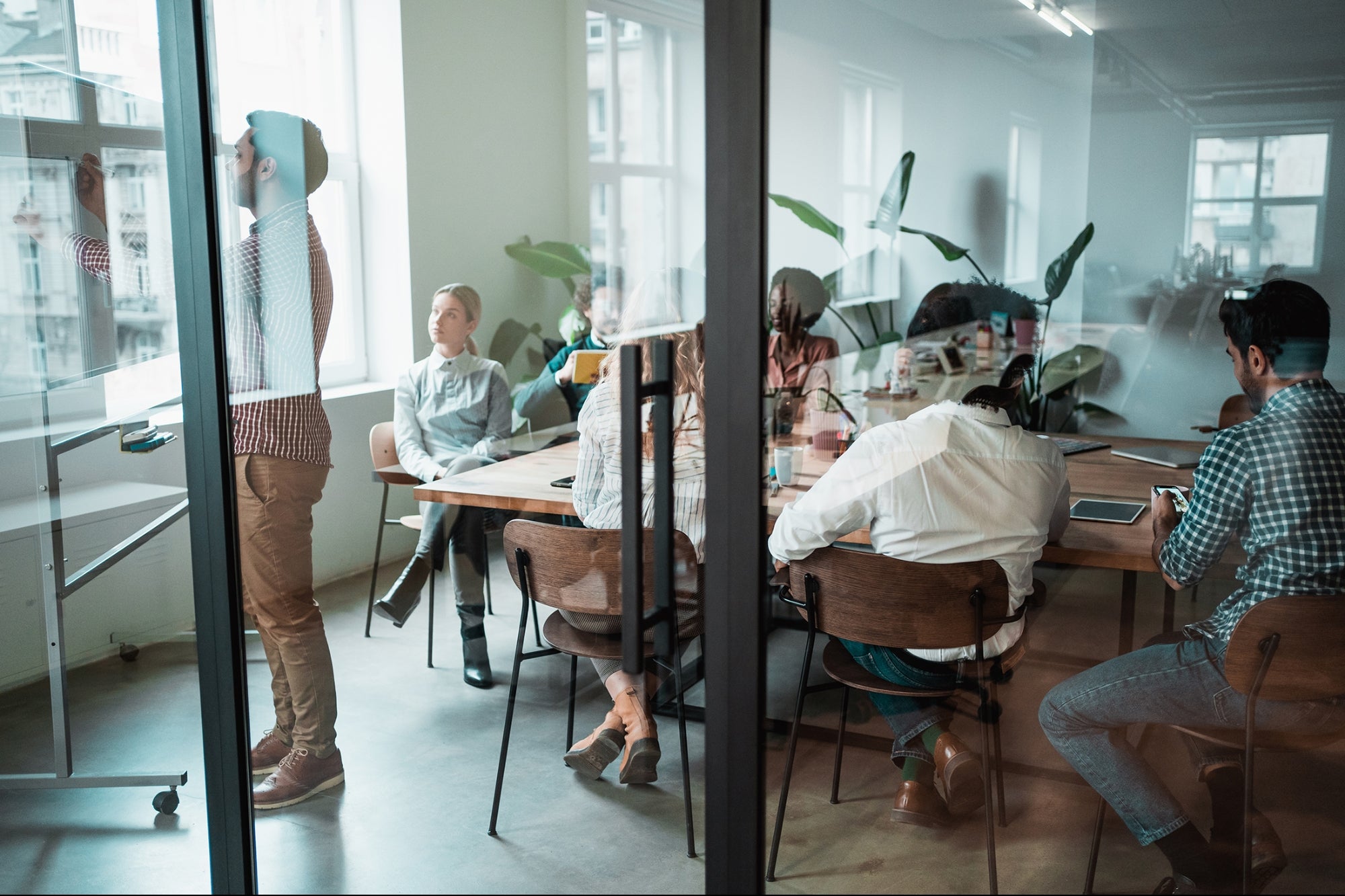 5 Smart Marketing Strategies to Thrive Under Investor Scrutiny