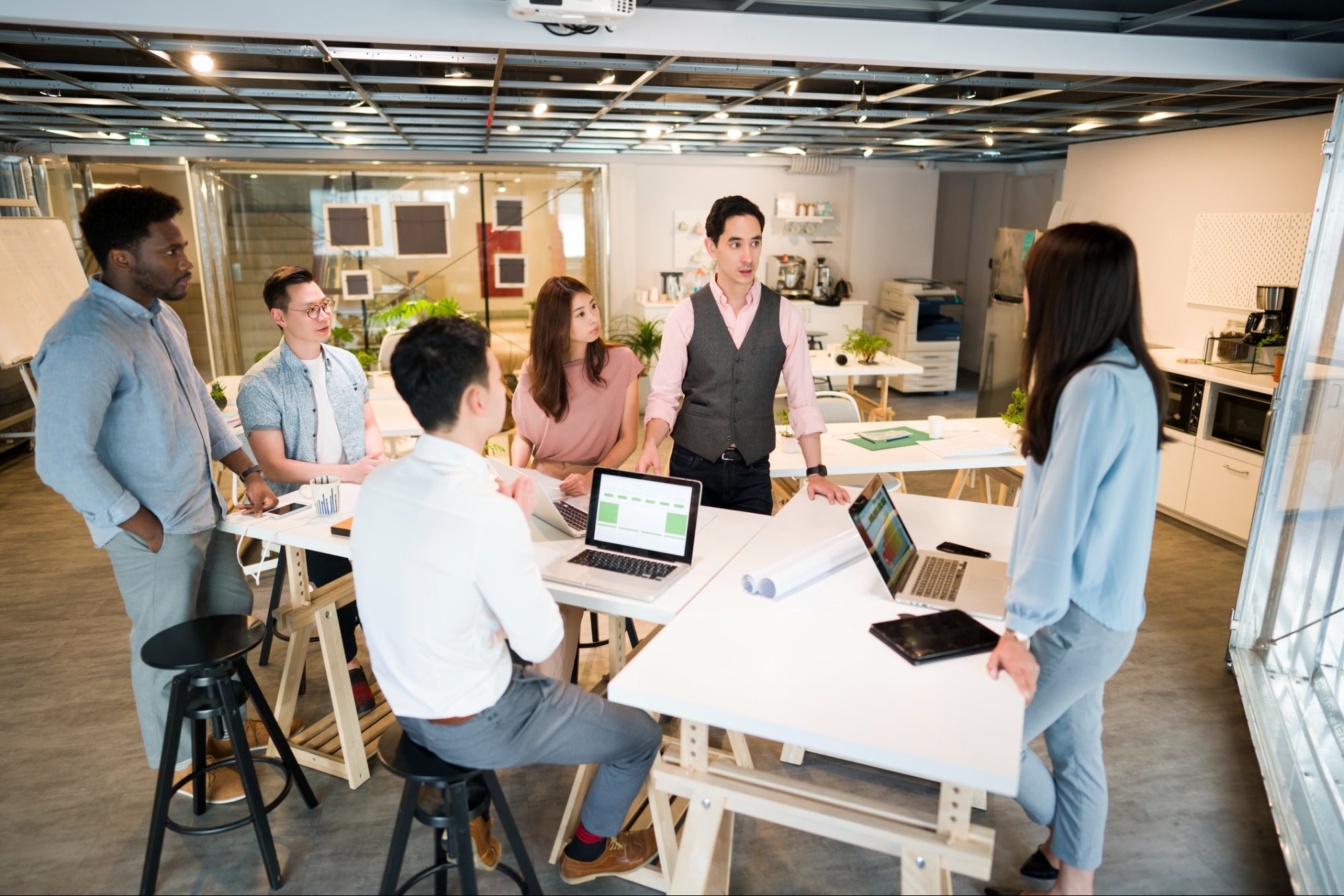 4 Strategies to Achieve Market Dominance, Even During a Downturn